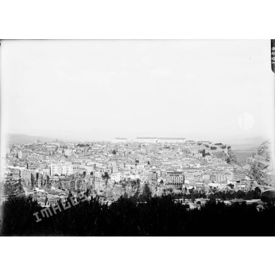 1070. Panorama de Constantine. Quatre plaques. Deuxième vue. [légende d'origine]
