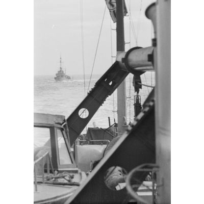 Patrouille en mer de dragueurs de mines de la Kriegsmarine.