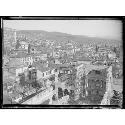 Salonique. Vue générale de Saint Démètre prise du haut du minaret. [légende d'origine]