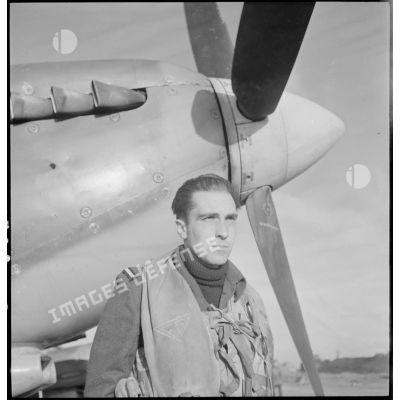 Portrait de plusieurs pilotes des groupes de chasse du Wing 145.