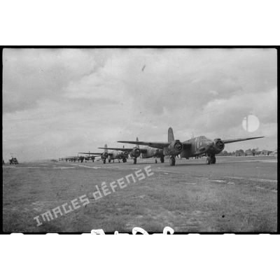 Décollage imminent des avions appartenant au groupe de bombardement  Lorraine.