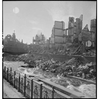 Pforzheim après les bombardements.