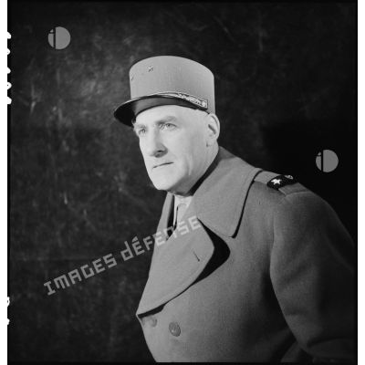 Portrait du général de brigade Peister.