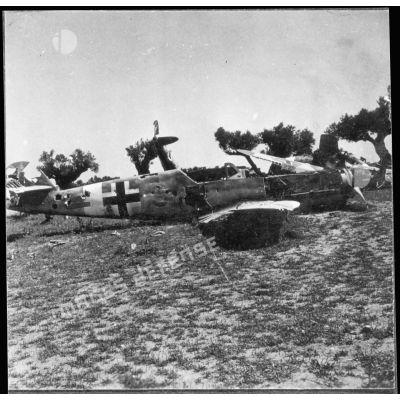 Cimetière d'avions allemands Messerschmidt Bf 109 près de Bizerte.